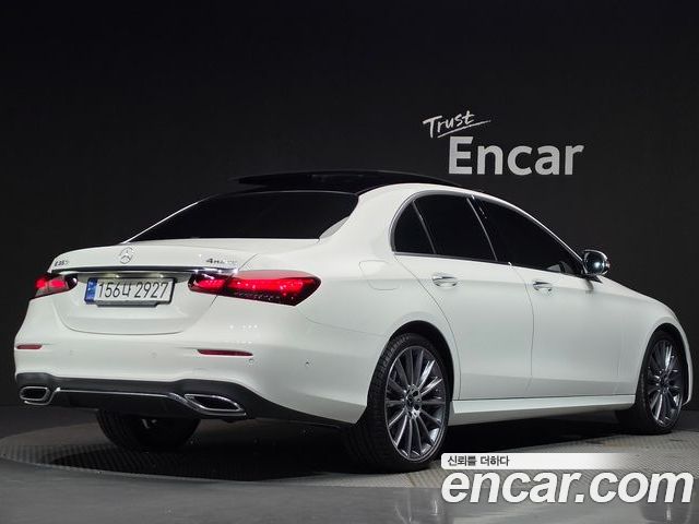 Mercedes-Benz E-Class 2022 — фото 2