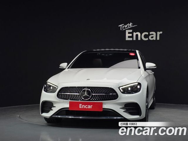 Mercedes-Benz E-Class 2023 — фото 3