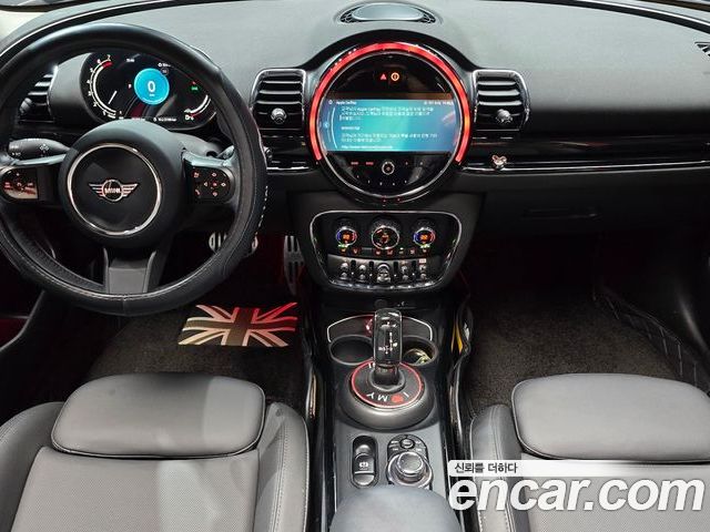 MINI Clubman 2024 — фото 10