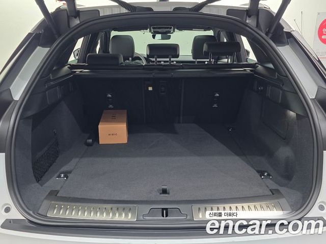 Land Rover Range Rover Velar 2026 — фото 10