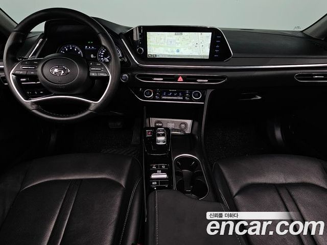 Hyundai Sonata 2022 — фото 10
