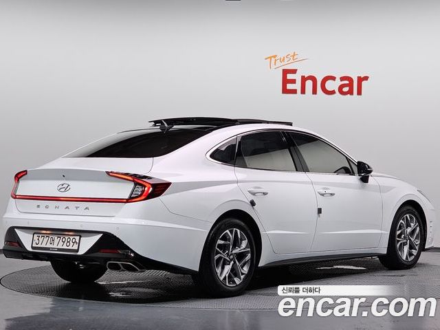 Hyundai Sonata 2022 — фото 2