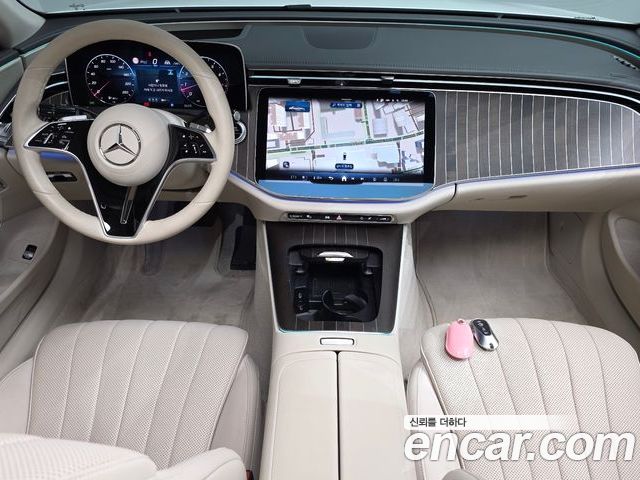Mercedes-Benz E-Class 2024 — фото 10