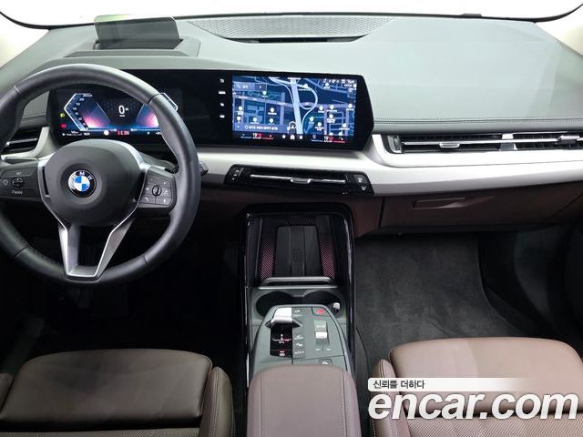 BMW 2 Series 2025 — фото 10