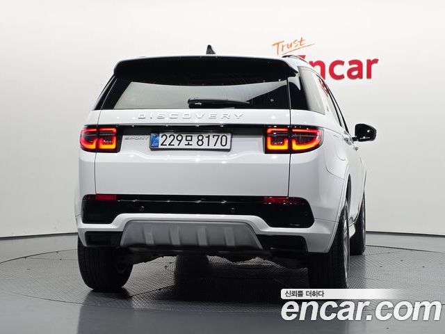 Land Rover Discovery Sport 2025 — фото 4