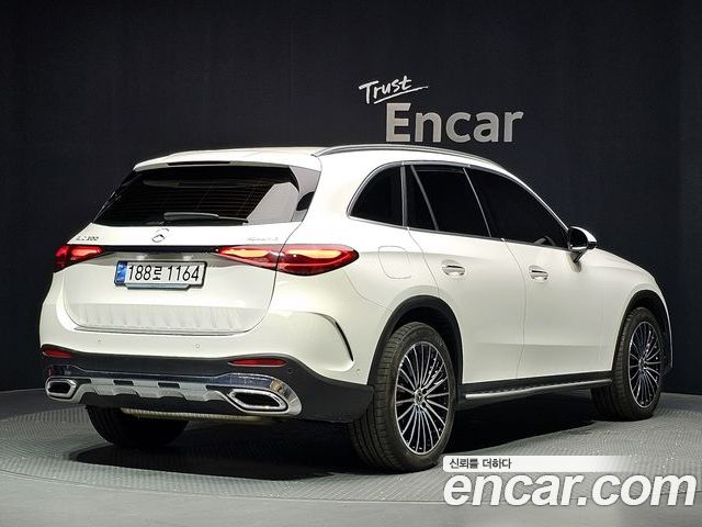 Mercedes-Benz GLC 2024 — фото 2