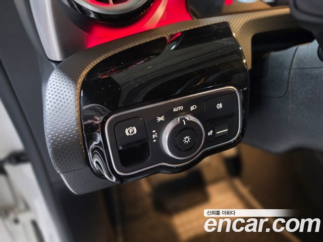 Mercedes-Benz CLA 2022 — фото 10