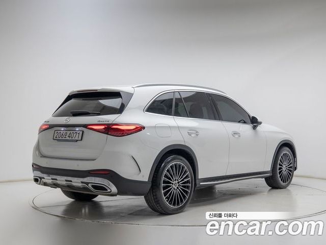 Mercedes-Benz GLC 2023 — фото 2