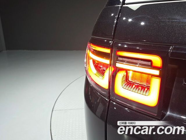 Land Rover Discovery Sport 2025 — фото 9