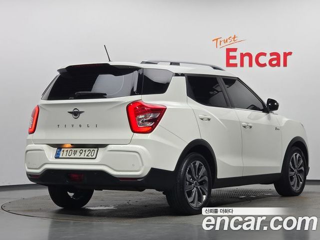 SsangYong Tivoli 2022 — фото 2