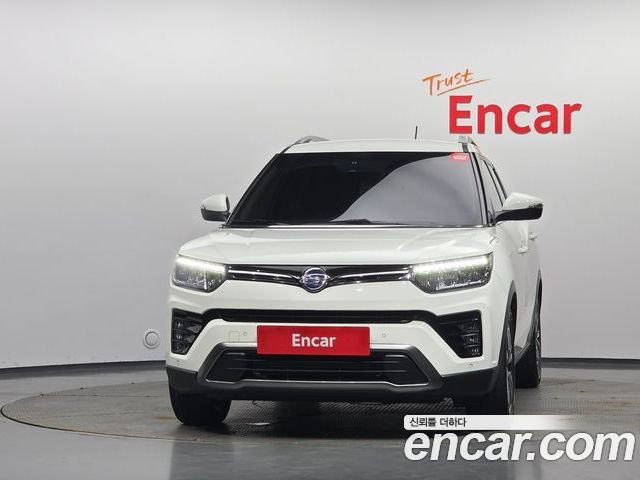 SsangYong Tivoli 2022 — фото 3