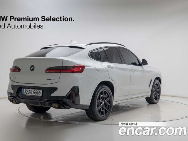 BMW X4 2022 — фото 2