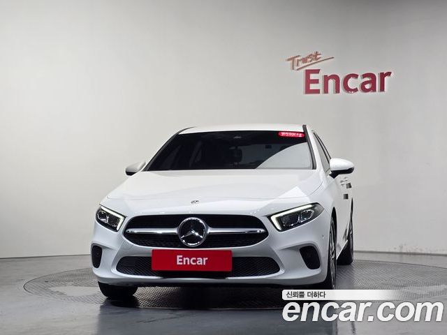 Mercedes-Benz A-Class 2022 — фото 3
