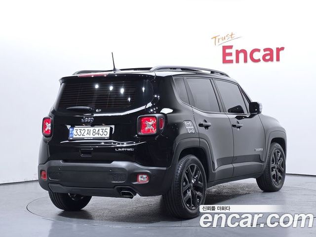 Jeep Renegade 2022 — фото 2