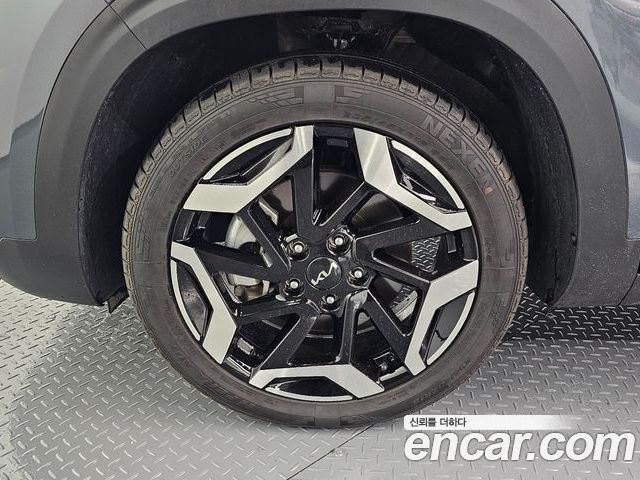 Kia Seltos 2024 — фото 5