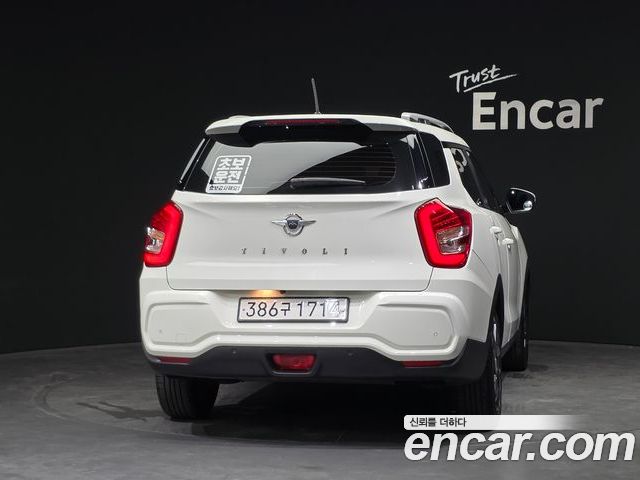SsangYong Tivoli 2022 — фото 4
