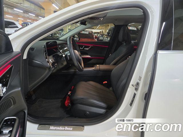 Mercedes-Benz E-Class 2025 — фото 10
