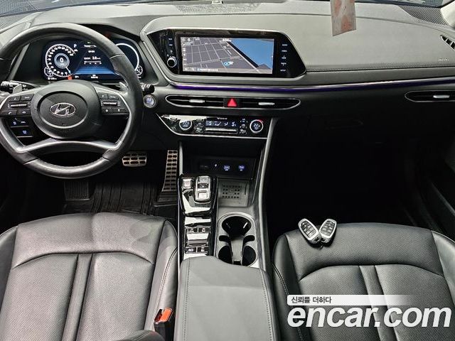 Hyundai Sonata 2022 — фото 10