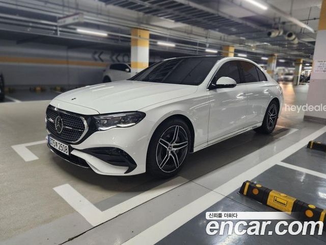 Mercedes-Benz E-Class 2025 — фото 3