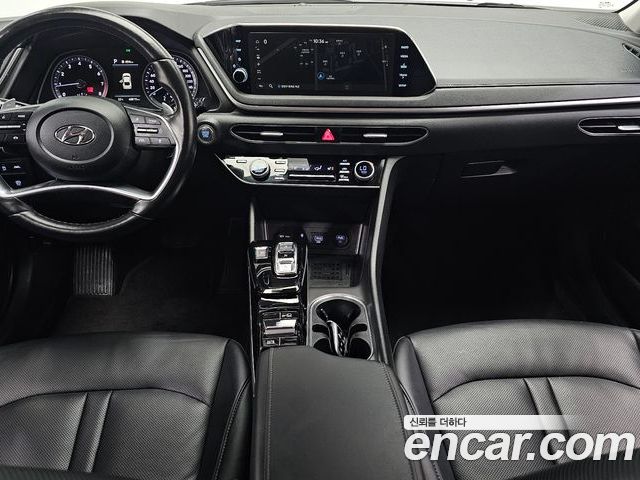 Hyundai Sonata 2023 — фото 10