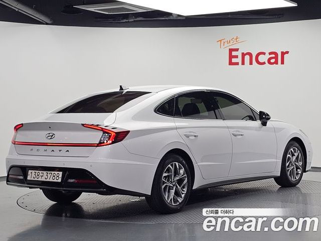 Hyundai Sonata 2023 — фото 2