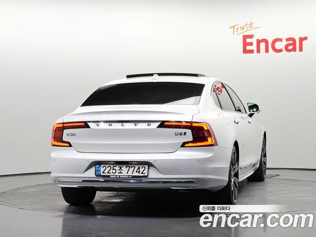Volvo S90 2023 — фото 4
