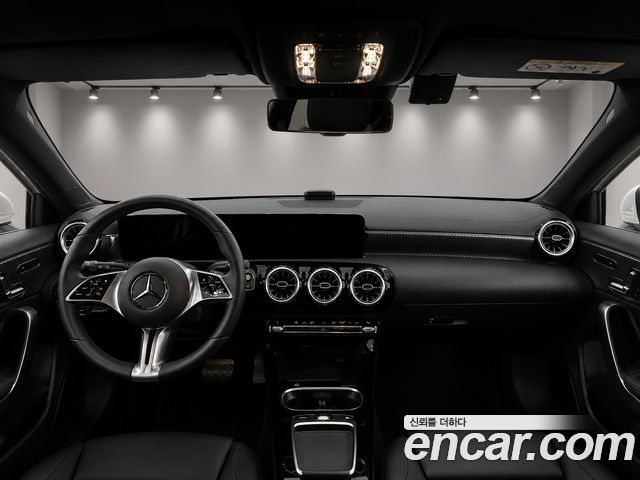 Mercedes-Benz A-Class 2025 — фото 5