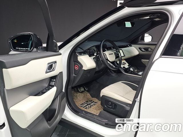 Land Rover Range Rover Velar 2023 — фото 10