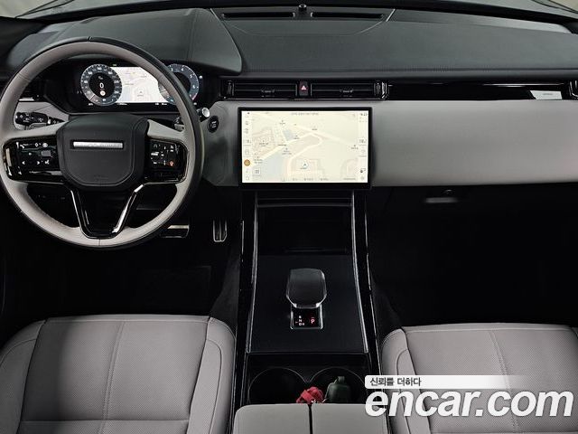Land Rover Range Rover Velar 2026 — фото 10