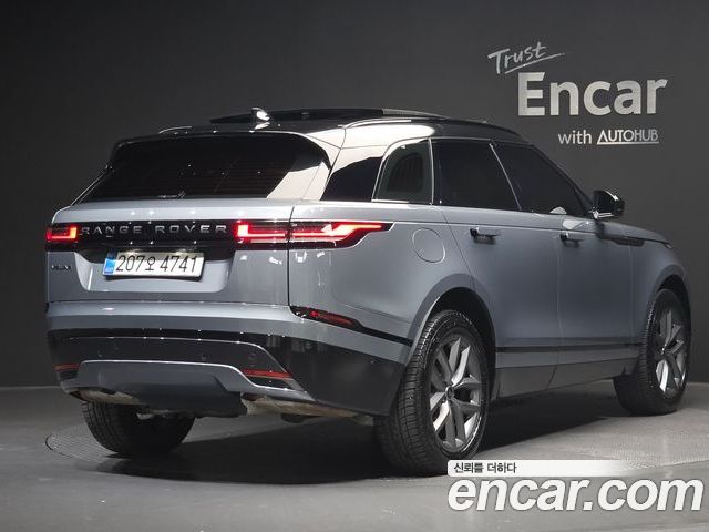 Land Rover Range Rover Velar 2026 — фото 2