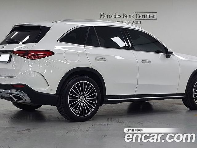 Mercedes-Benz GLC 2023 — фото 2