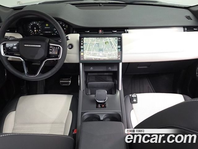 Land Rover Discovery Sport 2024 — фото 10