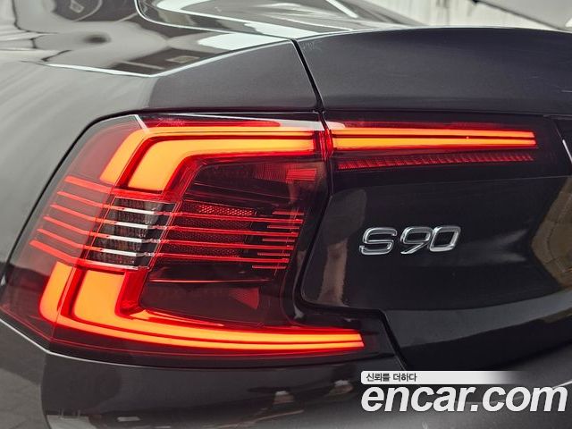 Volvo S90 2023 — фото 9