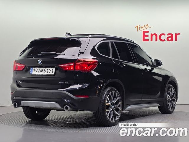 BMW X1 2022 — фото 2