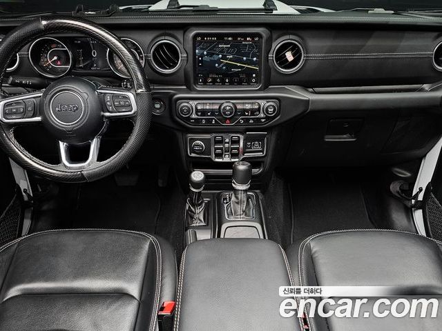 Jeep Wrangler 2023 — фото 10