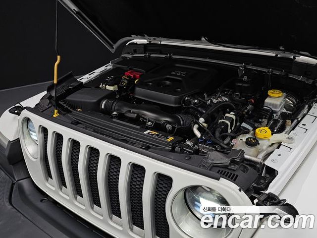 Jeep Wrangler 2023 — фото 6