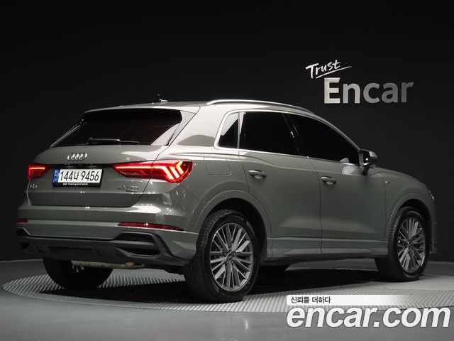 Audi Q3 2023 — фото 2