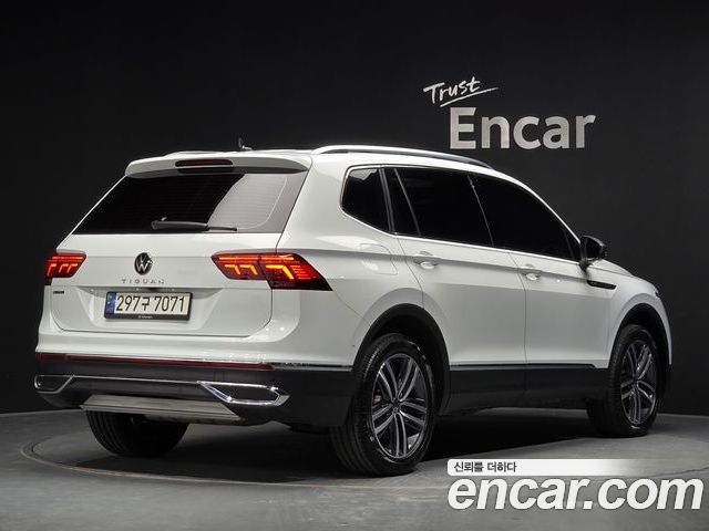 Volkswagen Tiguan 2023 — фото 2