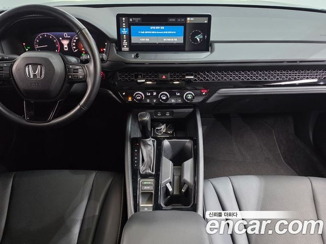 Honda Accord 2023 — фото 10