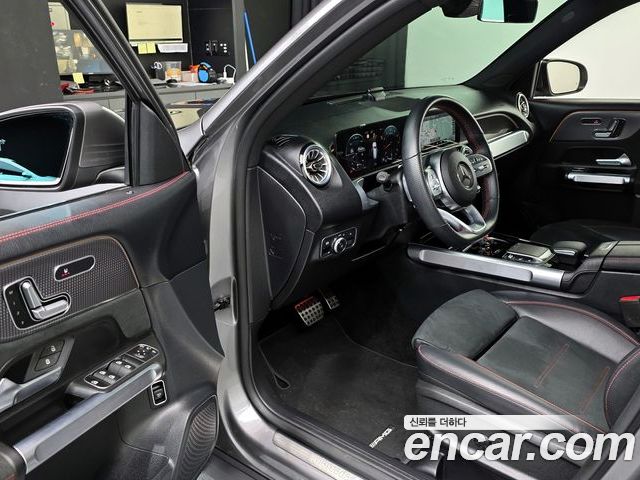 Mercedes-Benz GLB 2022 — фото 10