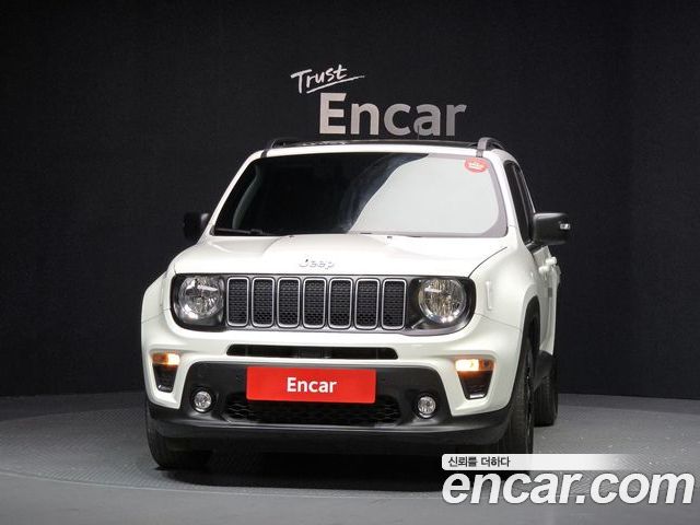 Jeep Renegade 2022 — фото 3