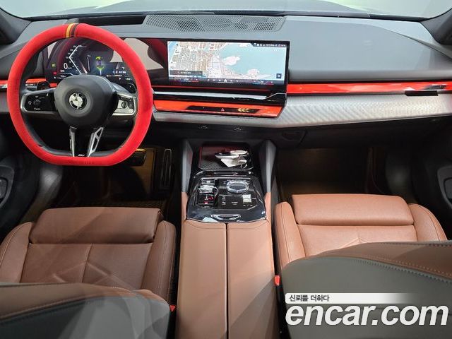BMW 5 Series 2024 — фото 10