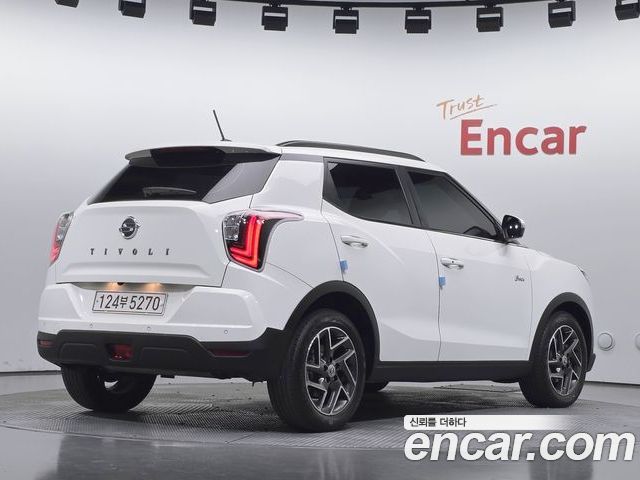 SsangYong Tivoli 2022 — фото 2