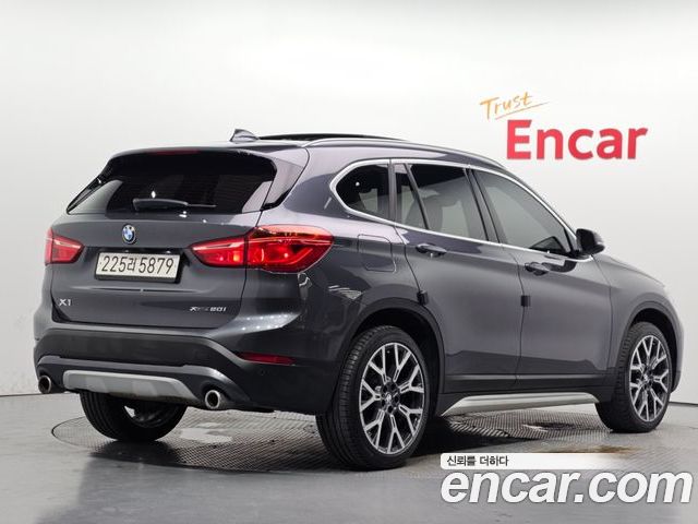 BMW X1 2022 — фото 2