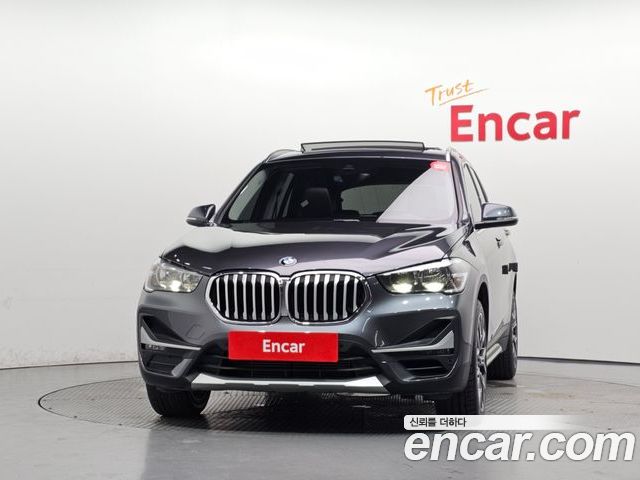 BMW X1 2022 — фото 3