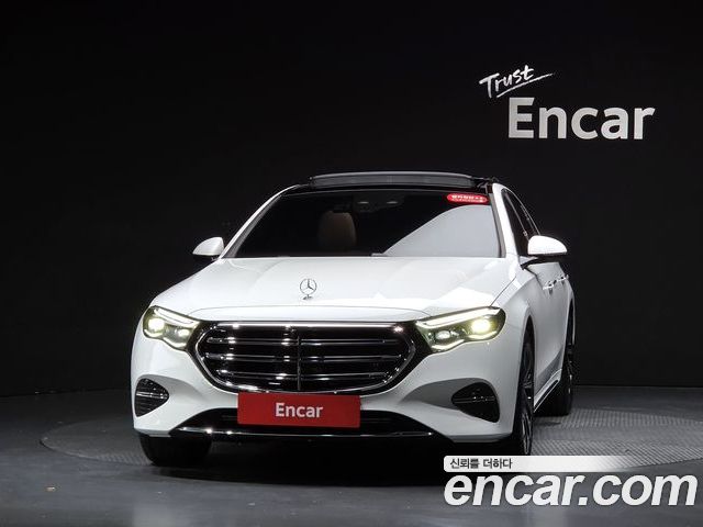 Mercedes-Benz E-Class 2025 — фото 3
