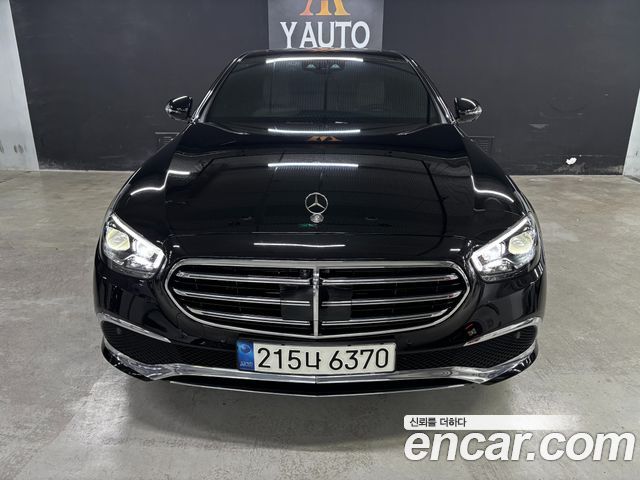 Mercedes-Benz E-Class 2022 — фото 3