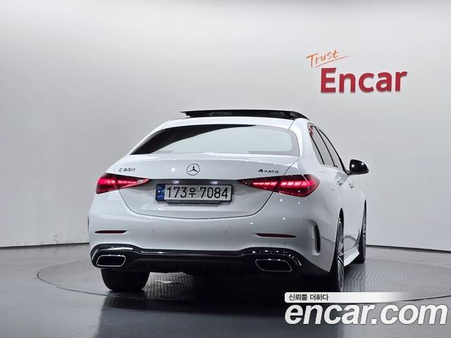 Mercedes-Benz C-Class 2023 — фото 4