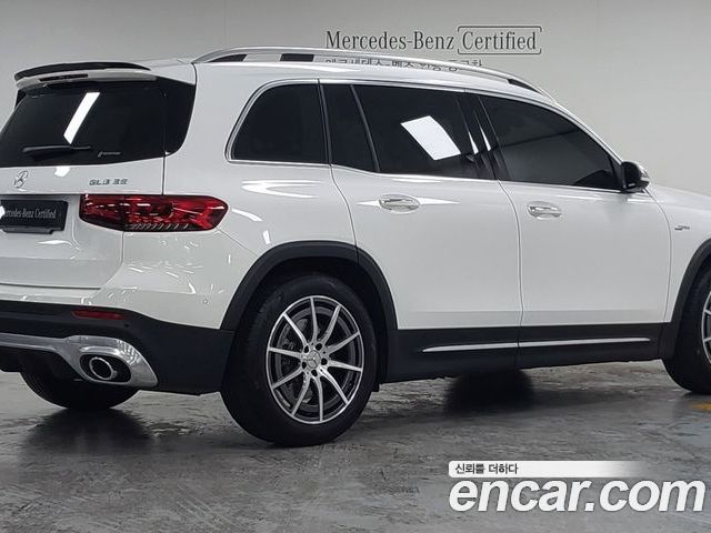 Mercedes-Benz GLB 2022 — фото 2