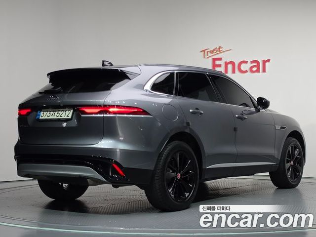 Jaguar F-Pace 2022 — фото 2